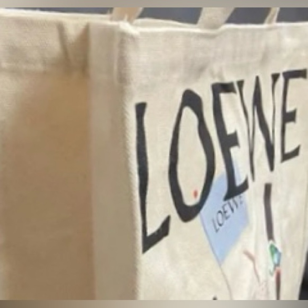 Beige Artist Canvas Tote BN Loewe GWP Novelty - Picture 8 of 12